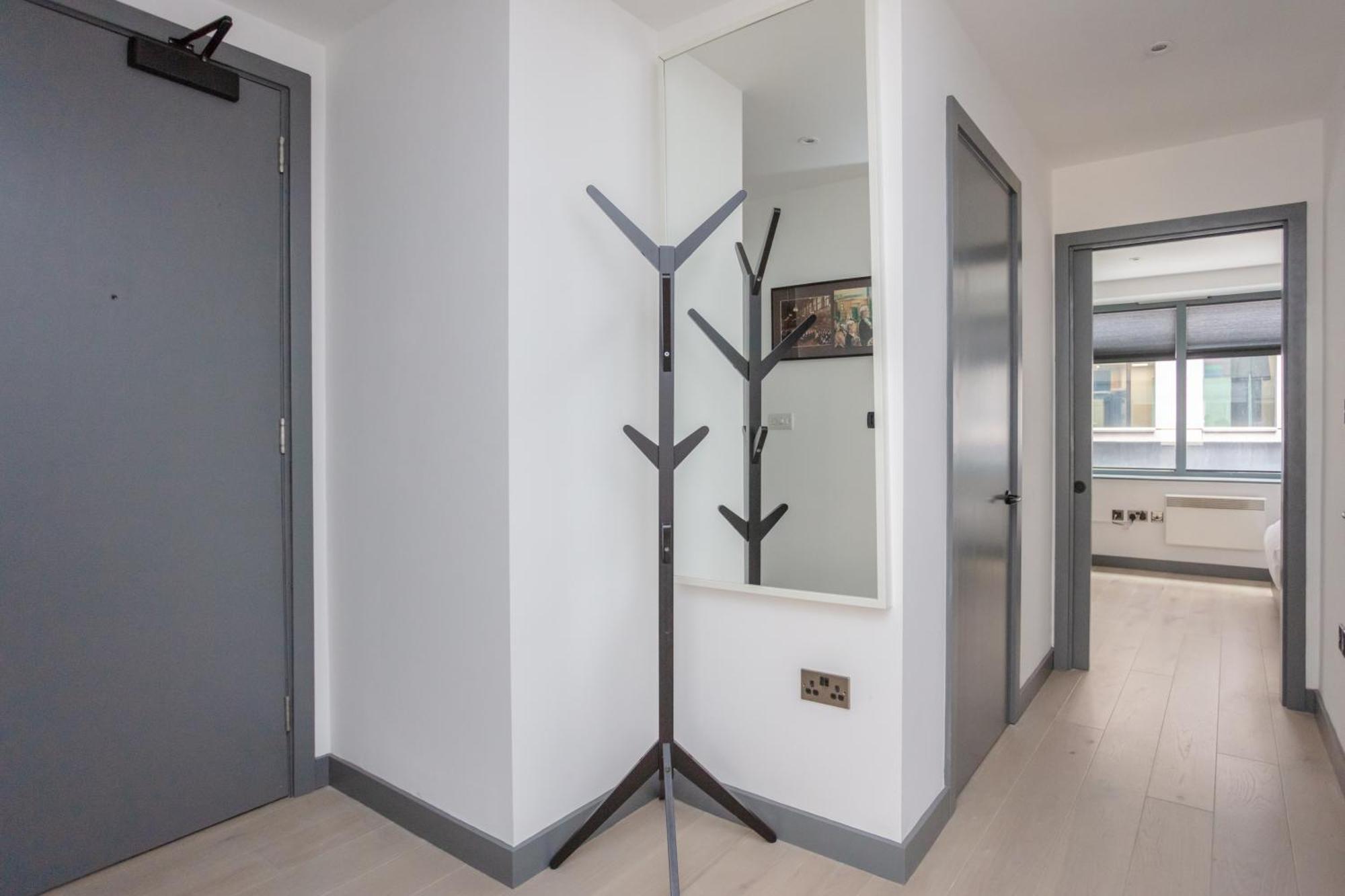 Stylish 1 Bedroom Apartment In Holborn In A Great Location Londyn Zewnętrze zdjęcie